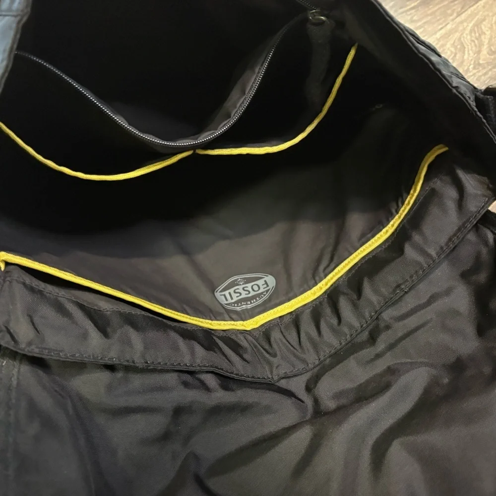 Fossil Messenger Computer Bag Black Adjustable Travel Nylon Utility